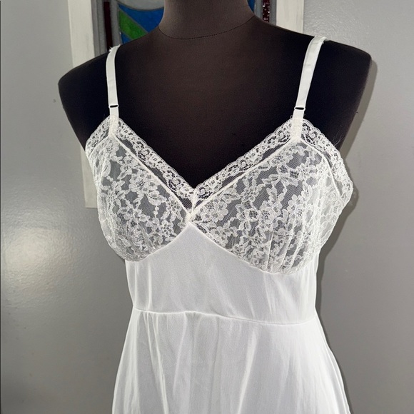 Youth Form Vintage 1960’s Lace Nylon Slip Dress SZ Medium - Picture 2 of 7